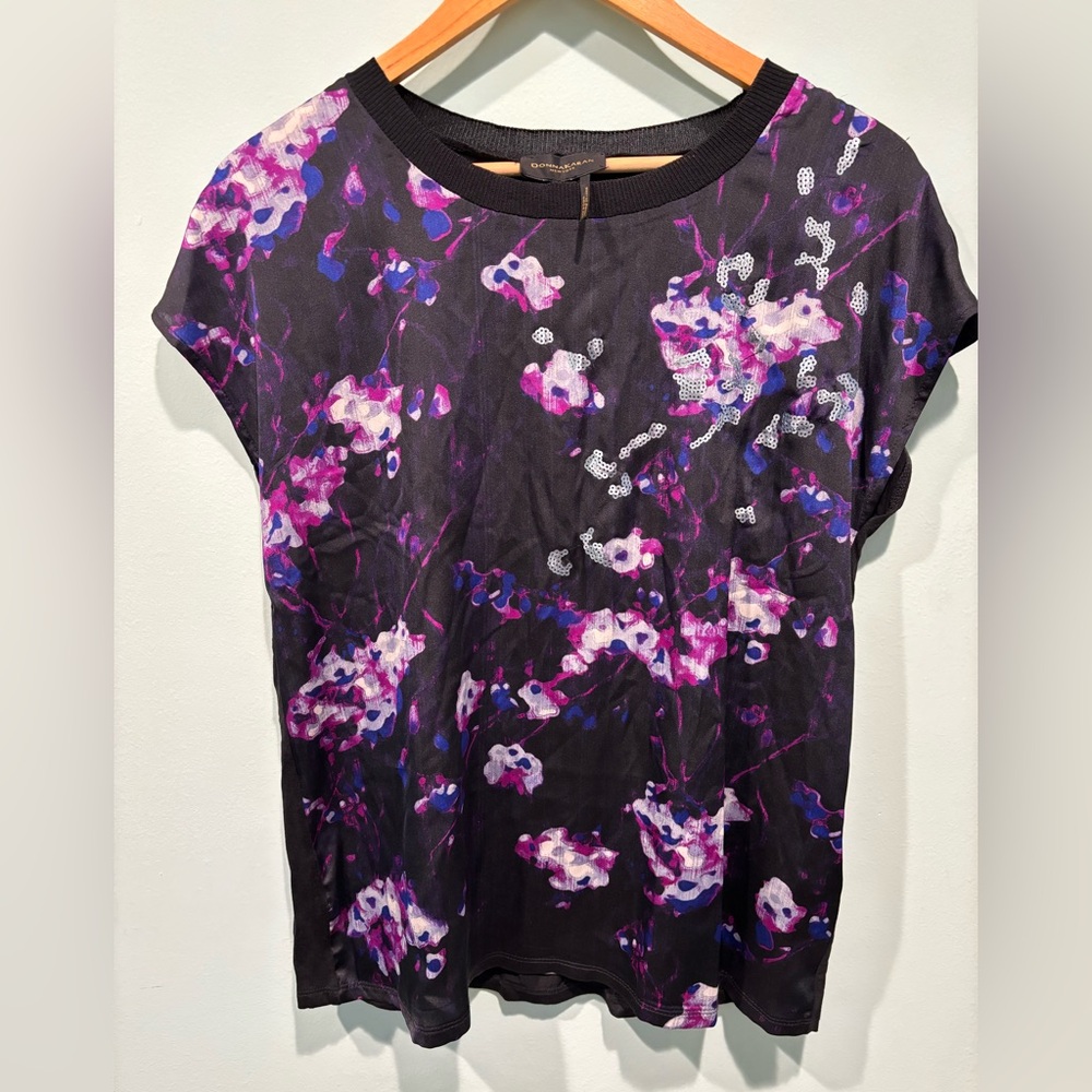 NWT Donna Karan cap sleeve sequined top